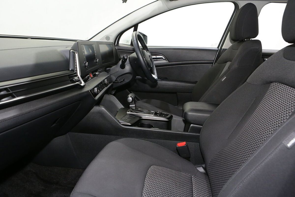 2025 Kia Sportage S NQ5