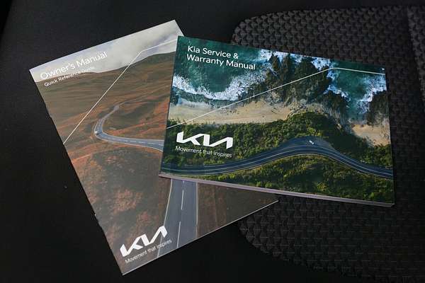 2025 Kia Sportage S NQ5