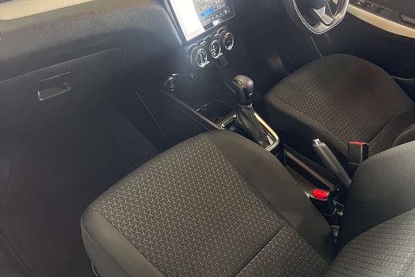 2022 Suzuki Swift GL S AZ Series II