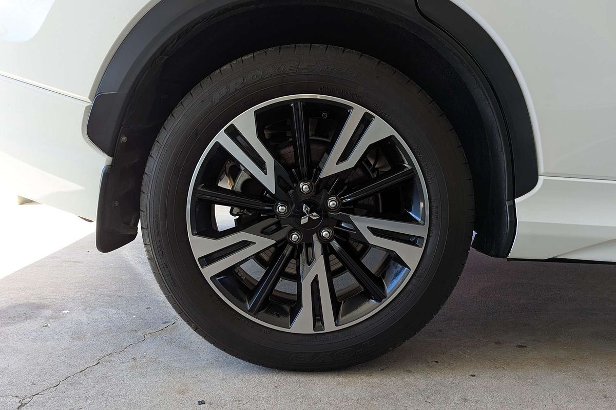 2021 Mitsubishi Eclipse Cross Exceed YB