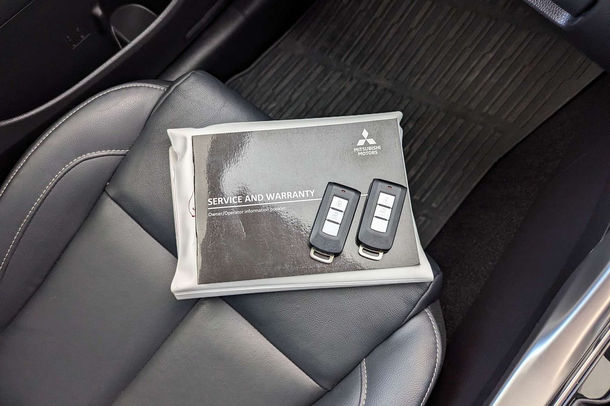 2021 Mitsubishi Eclipse Cross Exceed YB