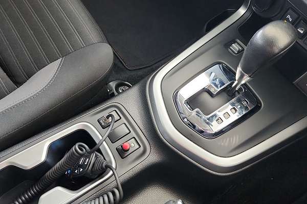 2021 Nissan Navara ST D23 4X4