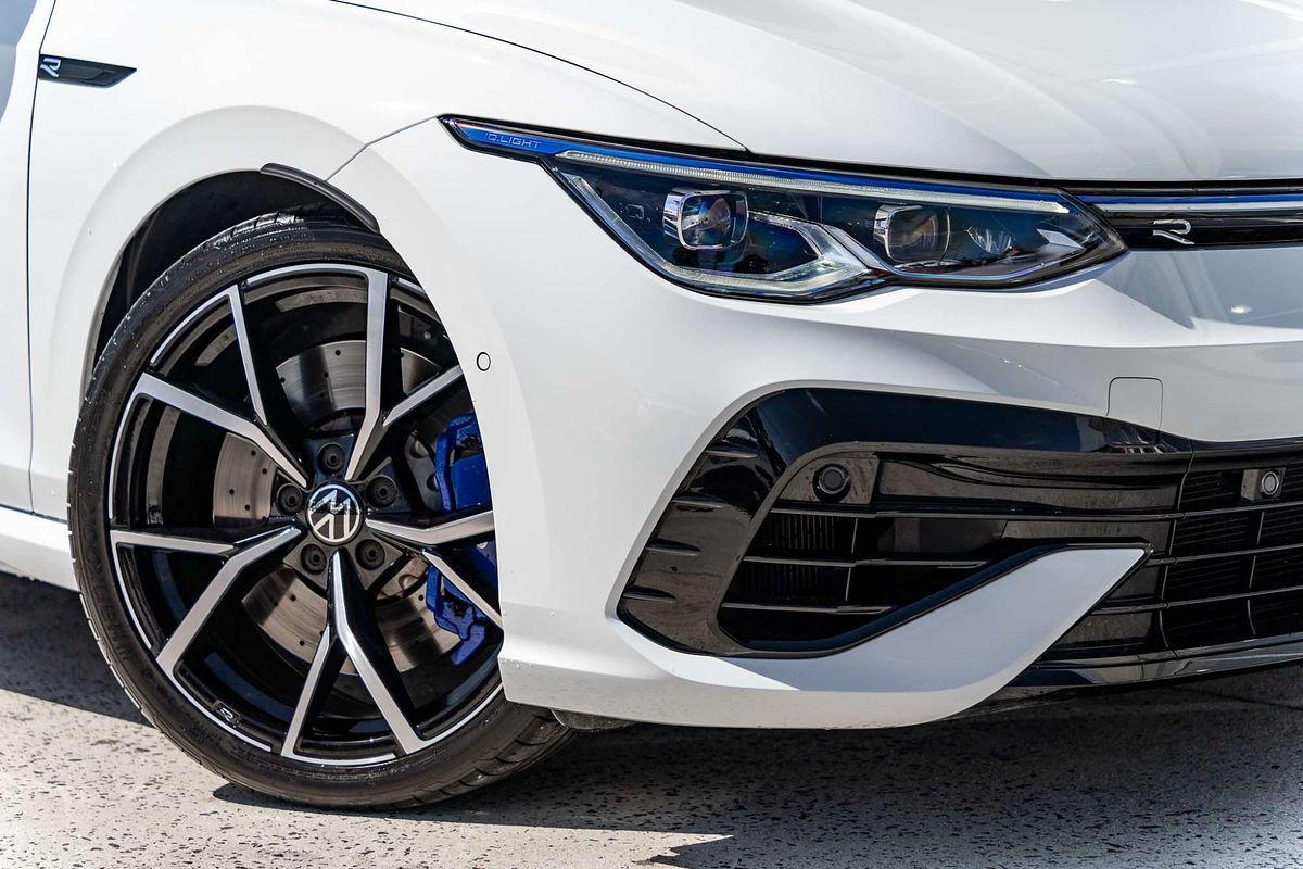 2024 Volkswagen Golf R 8