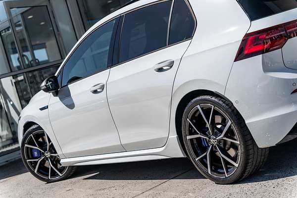 2024 Volkswagen Golf R 8