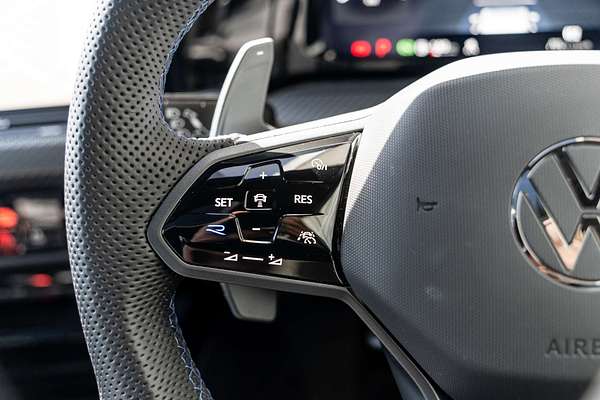 2024 Volkswagen Golf R 8