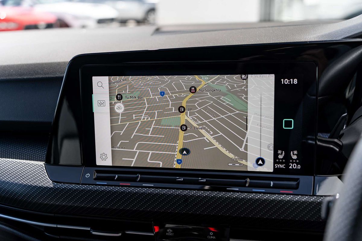 2024 Volkswagen Golf R 8