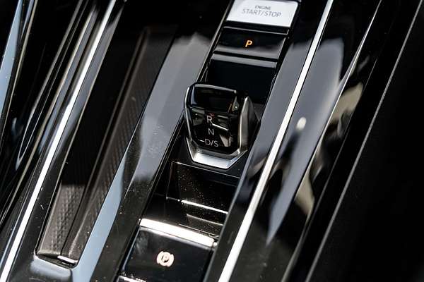 2024 Volkswagen Golf R 8