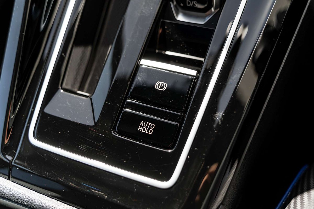 2024 Volkswagen Golf R 8