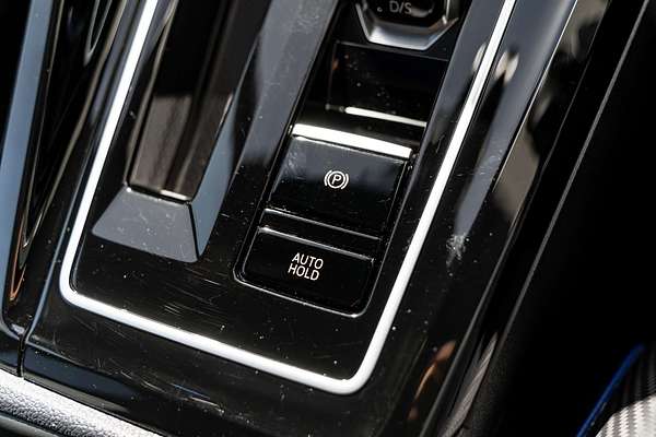 2024 Volkswagen Golf R 8