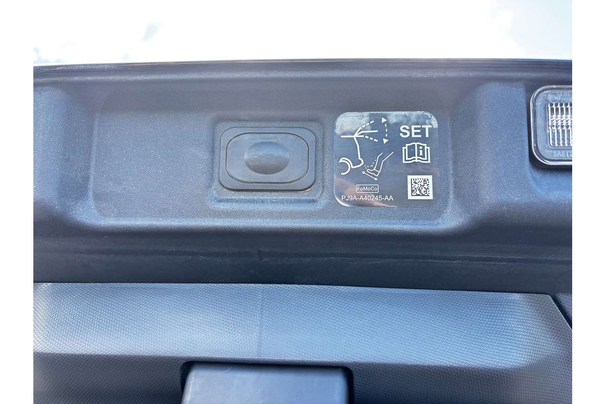 2024 Ford Mustang Mach-E Select