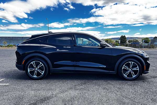 2024 Ford Mustang Mach-E Select