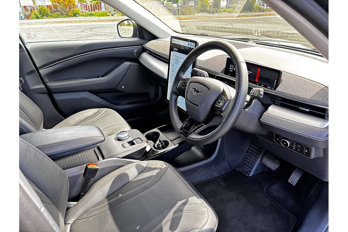 2024 Ford Mustang Mach-E Select