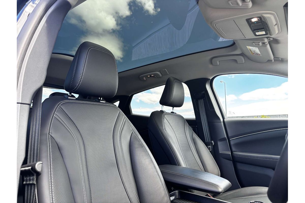 2024 Ford Mustang Mach-E Select