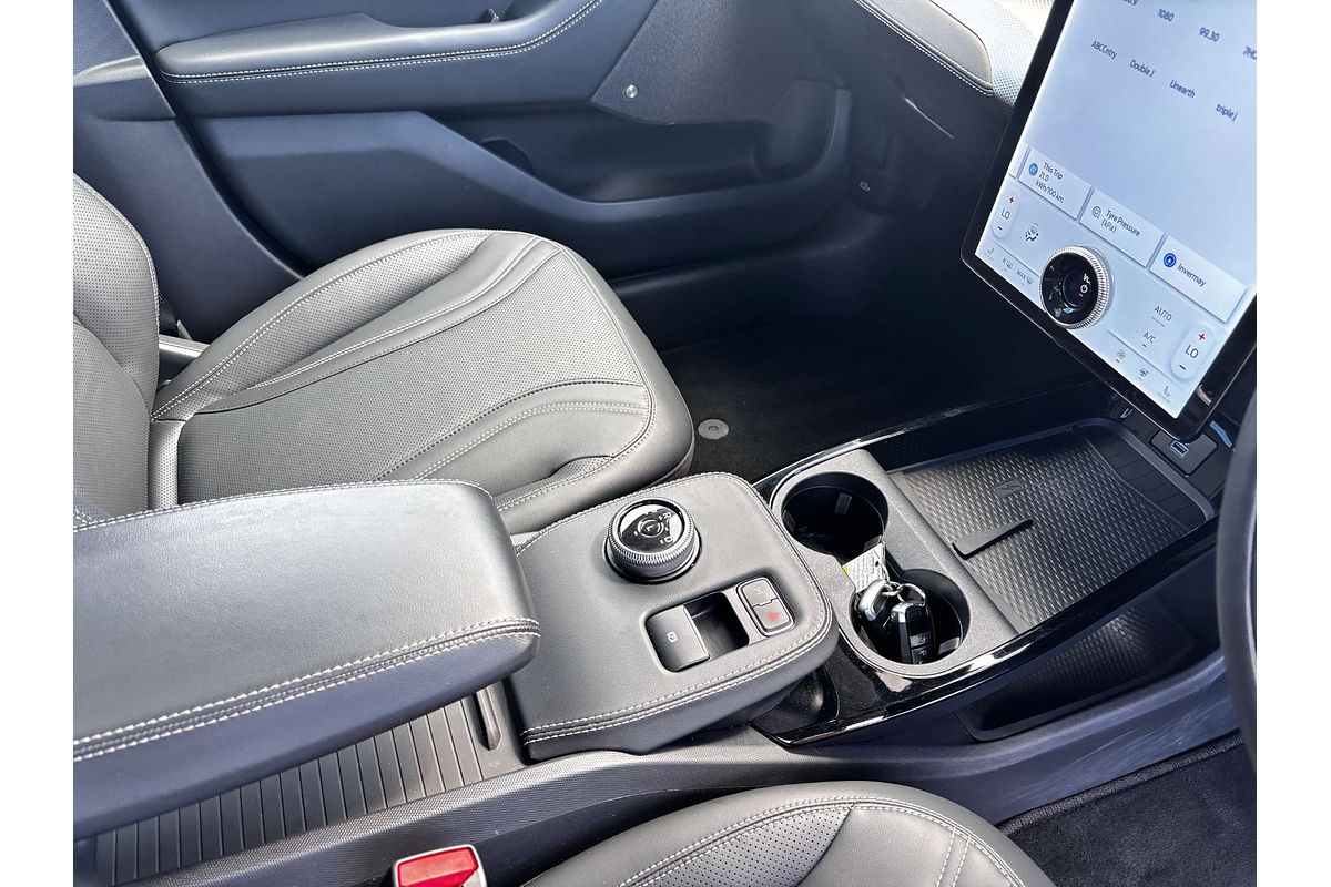 2024 Ford Mustang Mach-E Select