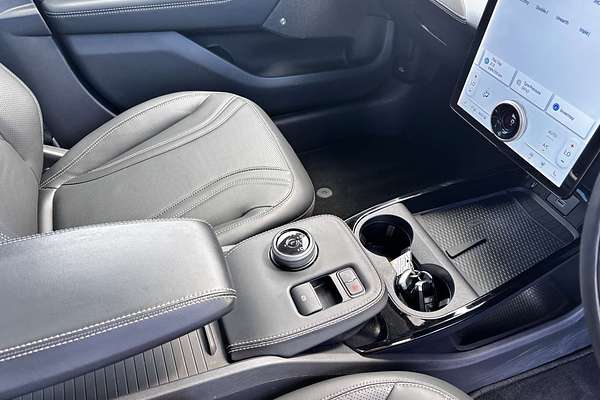 2024 Ford Mustang Mach-E Select