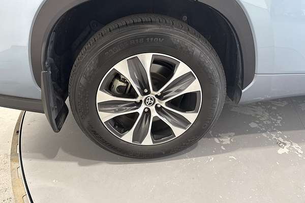 2022 Toyota Kluger Grande AXUH78R