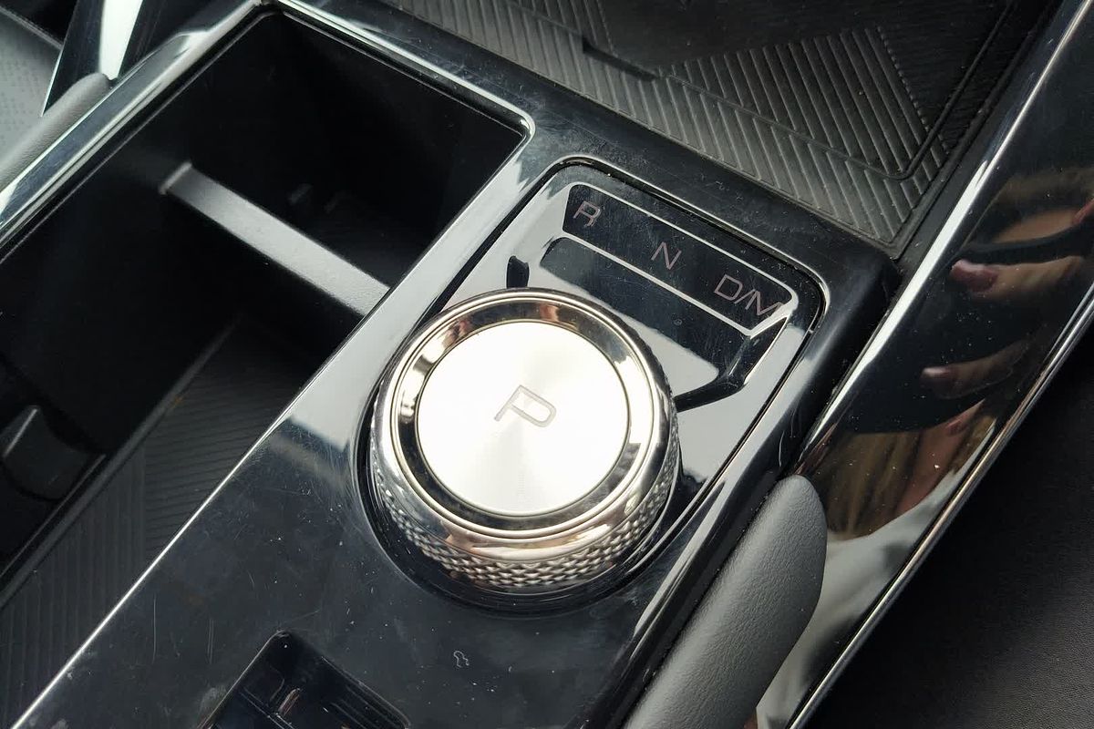 2022 GWM H6 Ultra B01