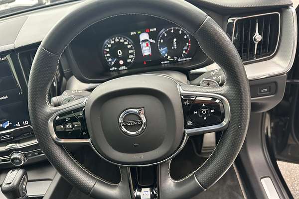 2019 Volvo XC60 T6 R-Design