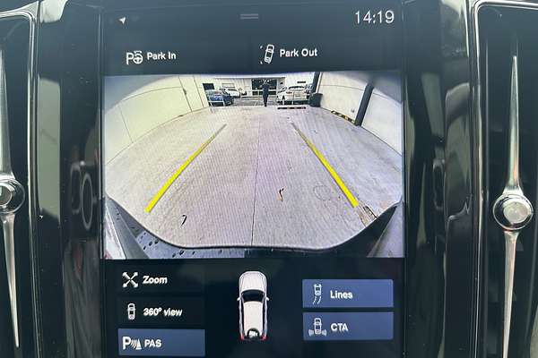 2019 Volvo XC60 T6 R-Design