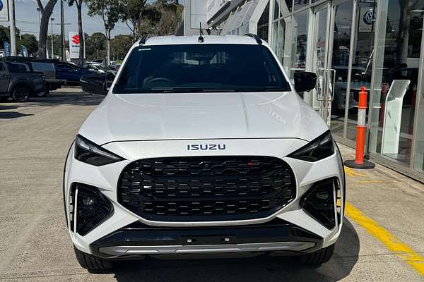 2025 Isuzu MU-X X-TERRAIN