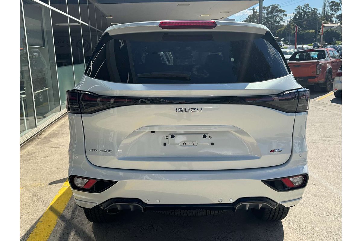 2025 Isuzu MU-X X-TERRAIN