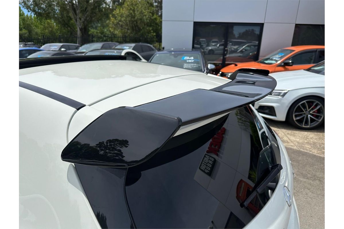 2015 Mercedes-Benz A45 AMG 176 MY15