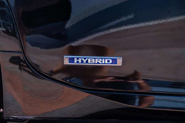 2015 Lexus ES ES300h Luxury AVV60R