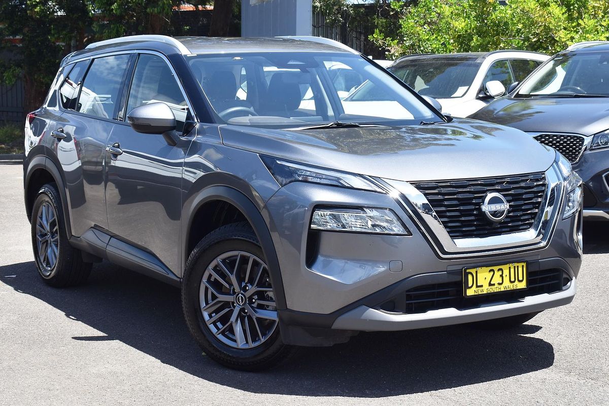 2024 Nissan X-TRAIL ST T33