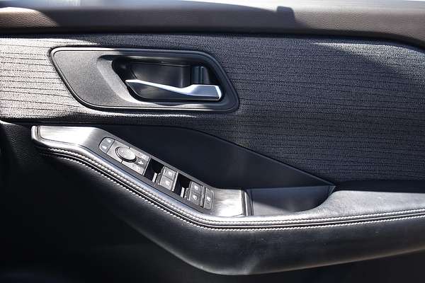 2024 Nissan X-TRAIL ST T33