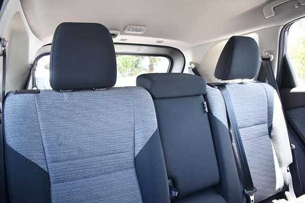 2024 Nissan X-TRAIL ST T33