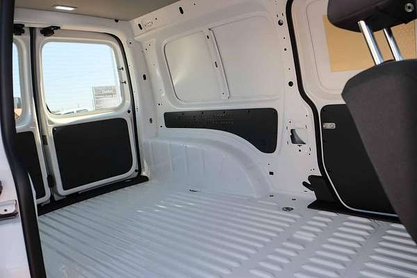 2018 Volkswagen Caddy TDI250 2KN LWB