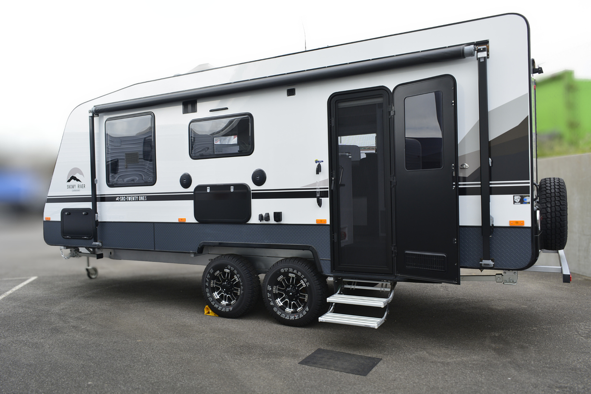 2025 Snowy River SRC21 Slider