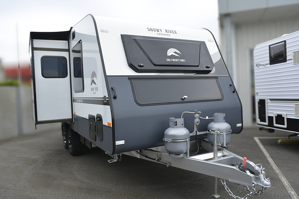2025 Snowy River SRC21 Slider