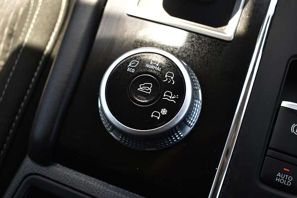 2024 Mitsubishi Outlander ES ZM