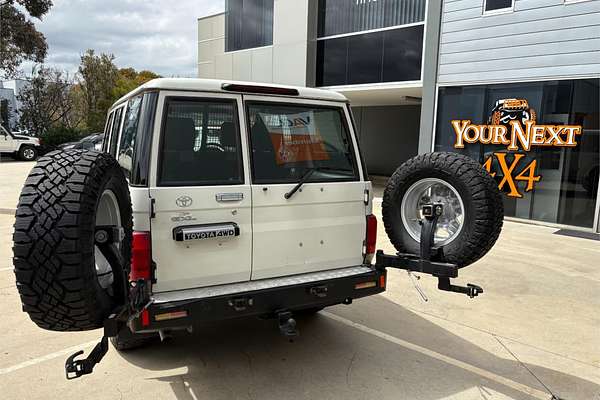 2011 Toyota Landcruiser GXL VDJ76R