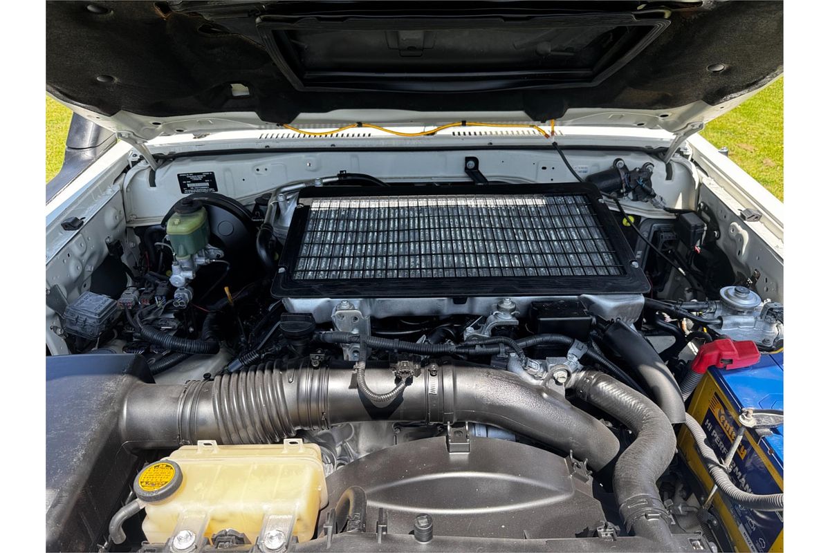 2011 Toyota Landcruiser GXL VDJ76R