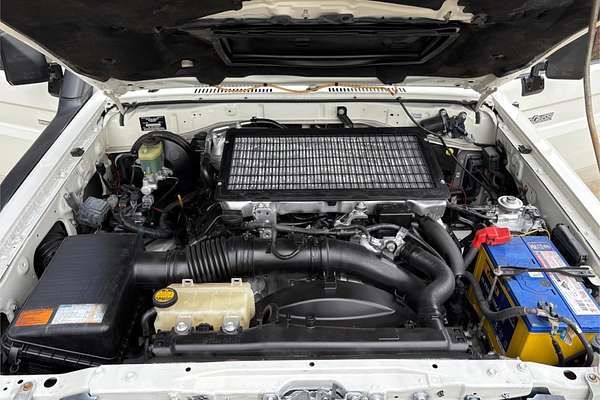 2011 Toyota Landcruiser GXL VDJ76R