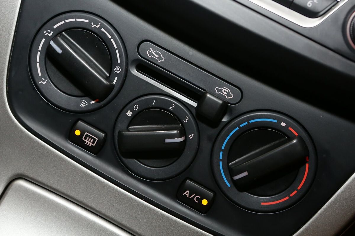 2016 Nissan Pulsar ST B17 Series 2