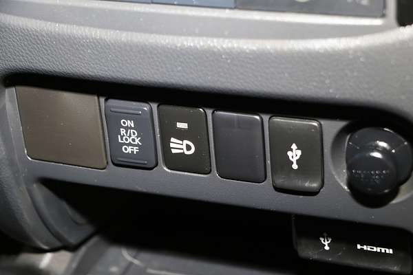 2018 Mitsubishi Triton Blackline MQ 4X4