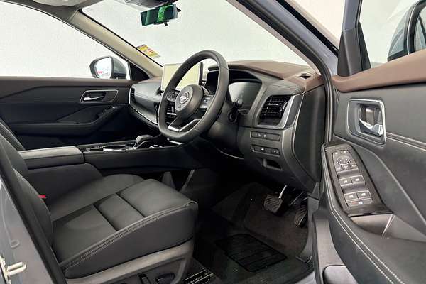 2025 Nissan X-TRAIL Ti T33