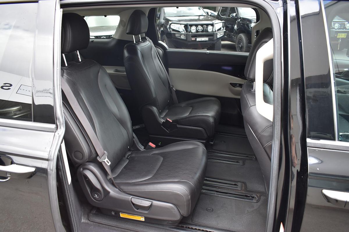 2022 Kia Carnival Platinum KA4