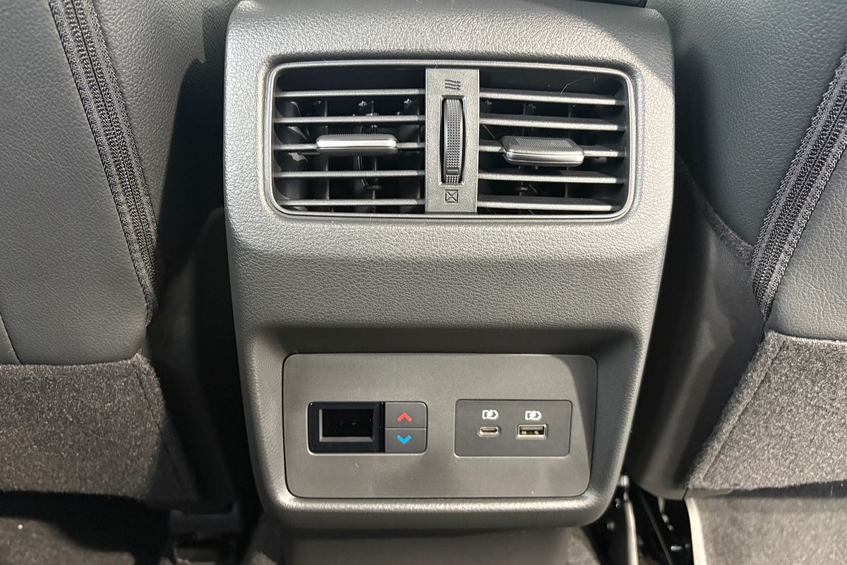 2025 Nissan X-TRAIL Ti T33