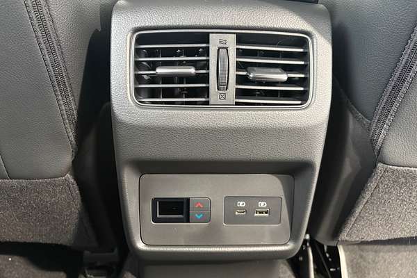 2025 Nissan X-TRAIL Ti T33