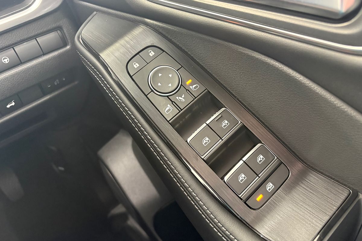 2025 Nissan X-TRAIL Ti T33