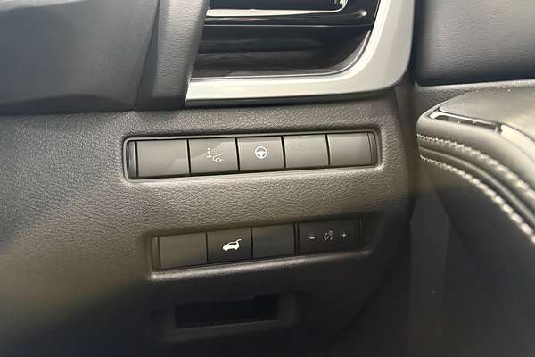 2025 Nissan X-TRAIL Ti T33