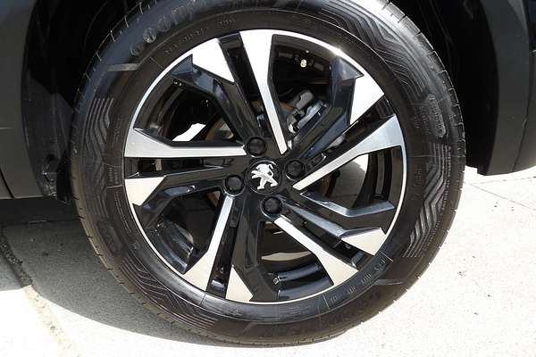 2021 Peugeot 2008 GT P24