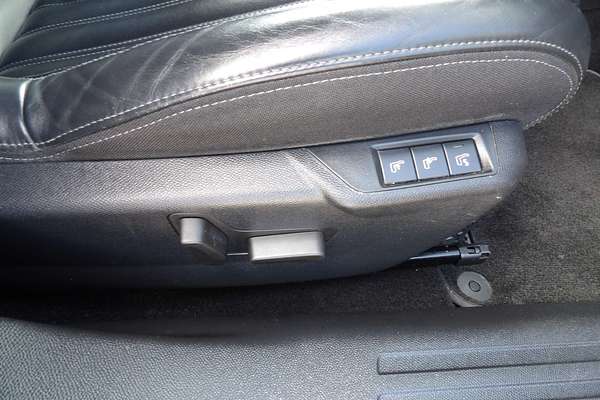 2021 Peugeot 2008 GT P24