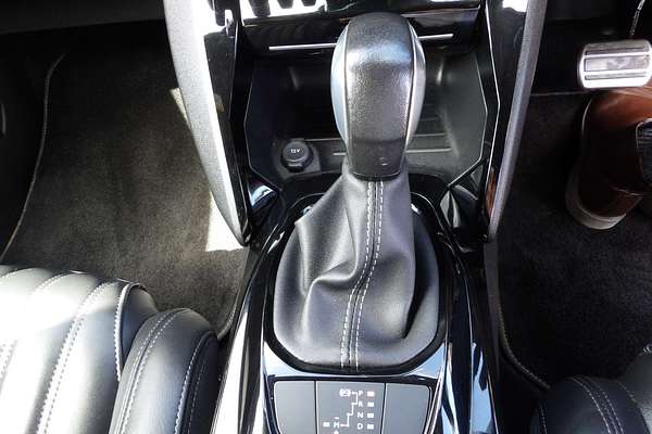 2021 Peugeot 2008 GT P24