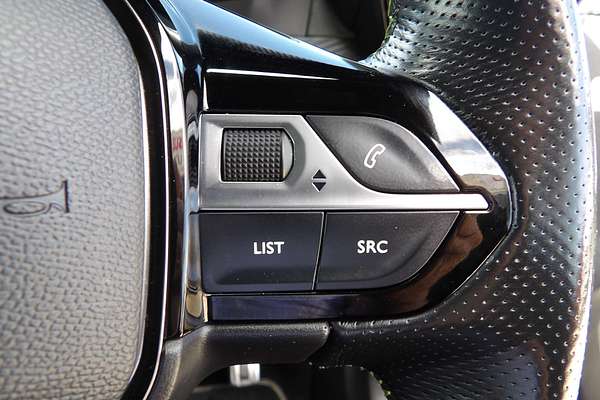 2021 Peugeot 2008 GT P24