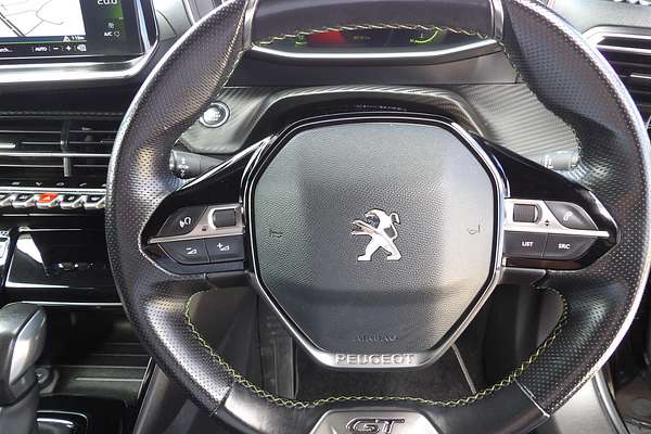 2021 Peugeot 2008 GT P24